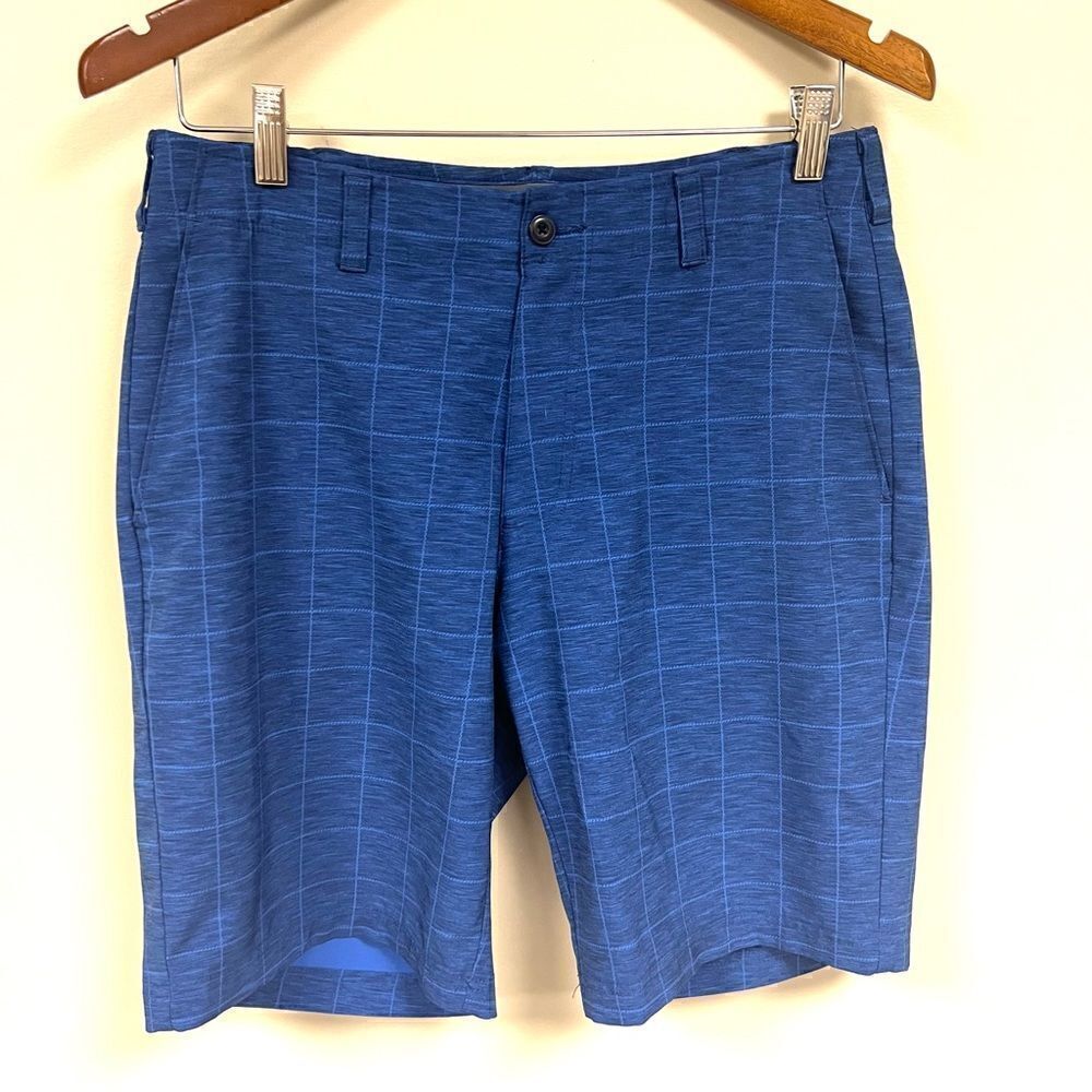 Ben Hogan blue golf shorts.   Size 32